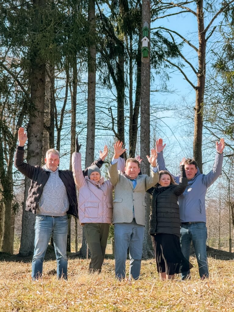 Latvija stārķu zeme.